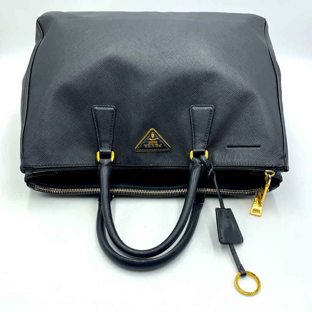 Auth Prada Black Saffiano Leather Galleria Executive Tote Bag Preloved - Picture 11 of 16